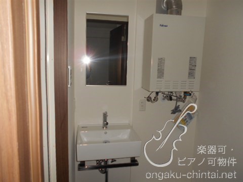 Az Music新宿御苑　24時間演奏可 その他