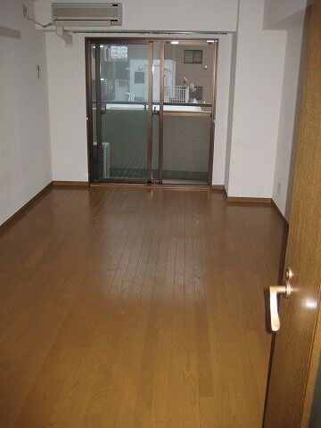 伊藤ビル第２　08:00～23:00演奏可　東京藝術大学　東京音楽大学 ベッドルーム