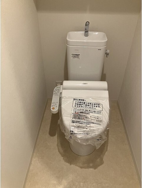 WHARF森下　別途soundproofroom(防音ルーム）にて24時間演奏可能 トイレ