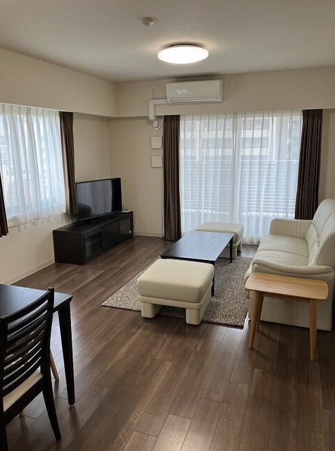 WHARF森下　別途soundproofroom(防音ルーム）にて24時間演奏可能 リビング