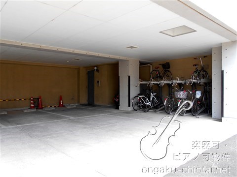 MIKAMI2001 駐車場
