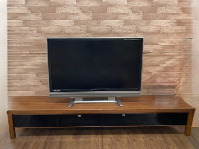テレビ背面の防音対策を徹底解説!賃貸でもできる簡単防音対策