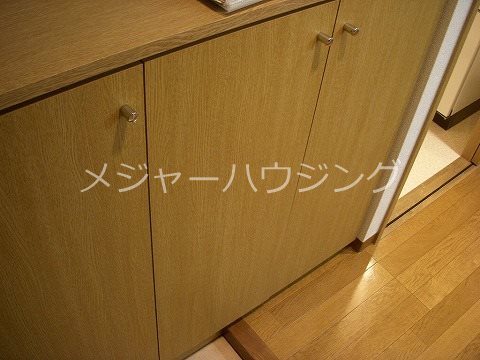フォンティーヌ・シャンテ　　8：00～23：00演奏可　土日祝10：00～22：00　溝の口駅　洗足学園 その他