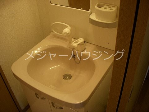 フォンティーヌ・シャンテ　　8：00～23：00演奏可　土日祝10：00～22：00　溝の口駅　洗足学園 その他