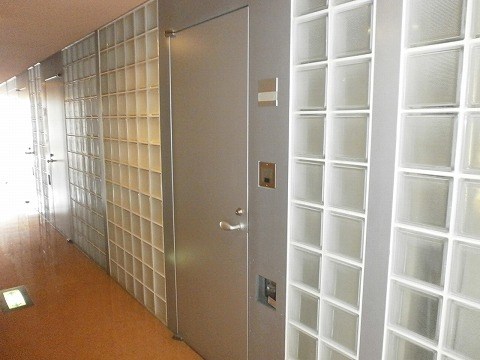 ハウスエプタ 9:00～23:00演奏可 玄関
