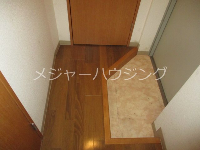 スターダスト新百合 ９：００～２２：００演奏可　昭和音楽大学 その他