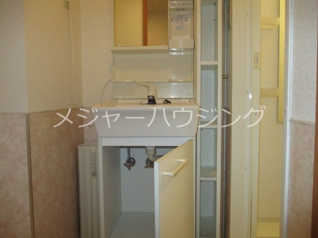 スターダスト新百合 ９：００～２２：００演奏可　昭和音楽大学 その他