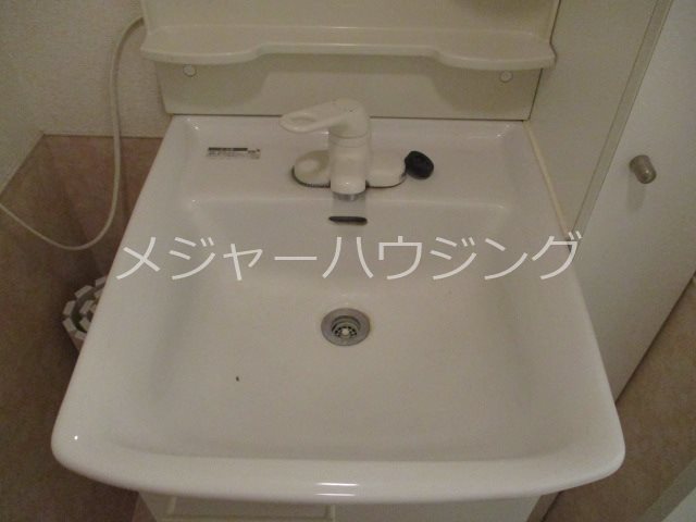スターダスト新百合 ９：００～２２：００演奏可　昭和音楽大学 その他
