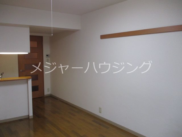 スターダスト新百合 ９：００～２２：００演奏可　昭和音楽大学 その他