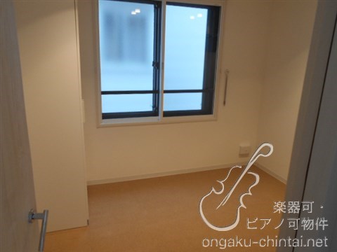 ラシクラス池袋　9時〜21時まで演奏可　　防音室 ベッドルーム