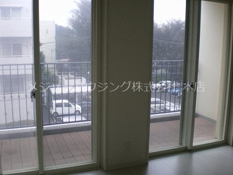 La Bella Vita（ラベラヴィータ) 23時まで演奏可 ベランダ
