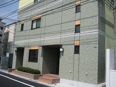 ミューズ綾瀬　演奏時間指定なし　防音室　千代田線　東京藝大 外観