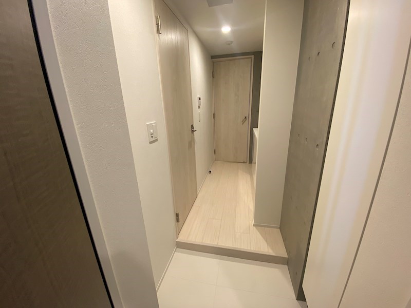 ASTILE studio経堂　24時間演奏可　小田急線　遮音性能目標値：D-65　昭和音大 玄関