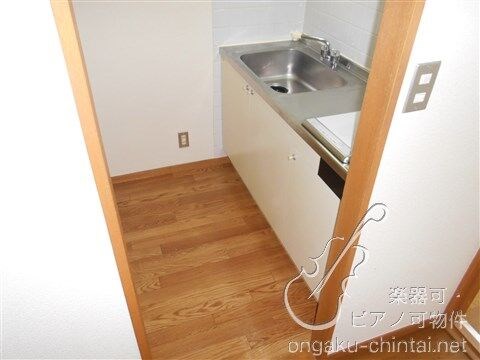 メゾンムジーク 9:00～22:00演奏可  武蔵野音楽大学　日本大学芸術学部 リビング