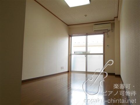 メゾンムジーク 9:00～22:00演奏可  武蔵野音楽大学　日本大学芸術学部 ベッドルーム