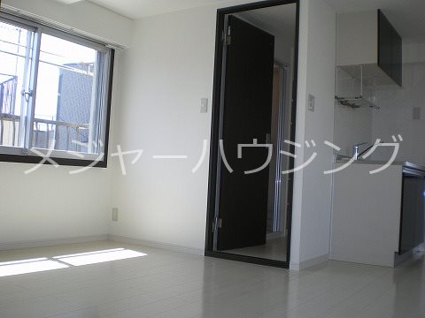 第3メタルメゾン０９：００～２１：００演奏可　武蔵野音楽大学　日本大学芸術学部 その他