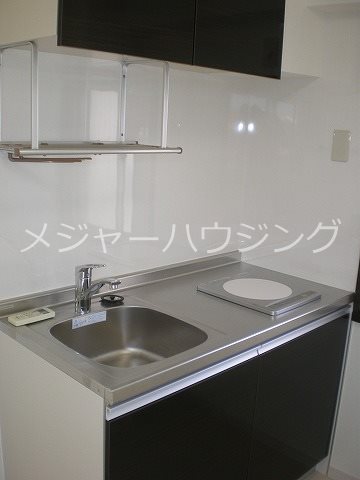 第3メタルメゾン０９：００～２１：００演奏可　武蔵野音楽大学　日本大学芸術学部 キッチン