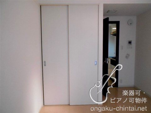 メインステージ滝野川桜通り 24時間演奏可　 グランドピアノ・一部（弦楽器・木管楽器） リビング