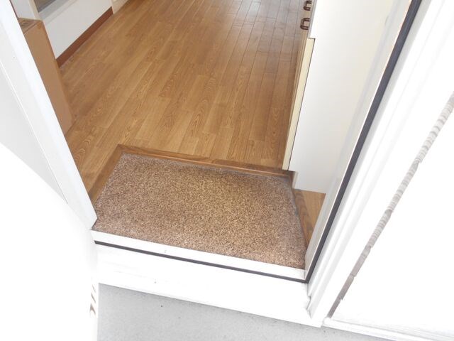 アーバンハイツ桜台　10:00～20:30　演奏可 武蔵野音楽大学　日大芸術学部 玄関