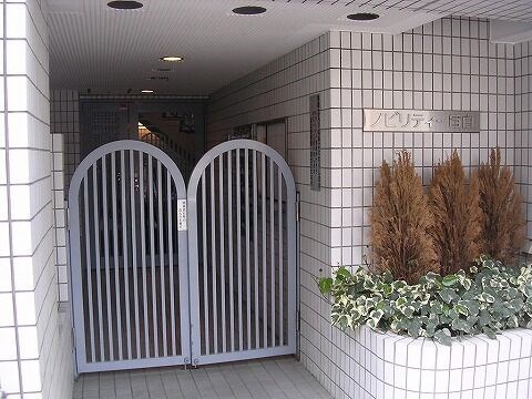 ノビリティー目白  内見可能　24時まで演奏可　　東京音楽大学 エントランス