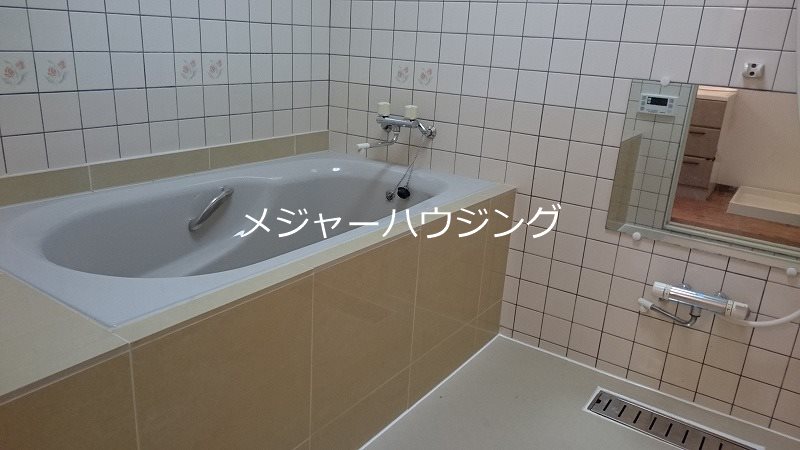 スタジオレジデンス杉並 8:00～24：00演奏可 バス・シャワールーム