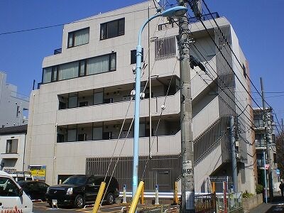 高円寺スルーエ　9:00～23:00演奏可 外観