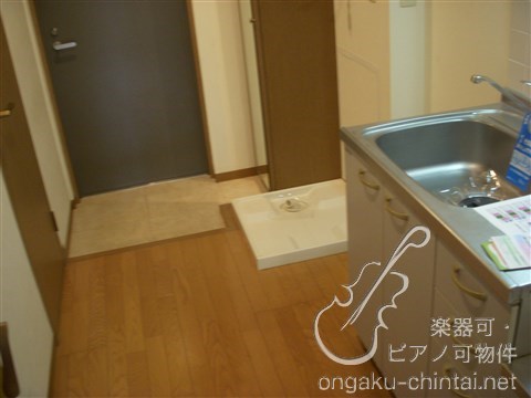 エステル浮間公園　8：00～23：00演奏可 参考写真