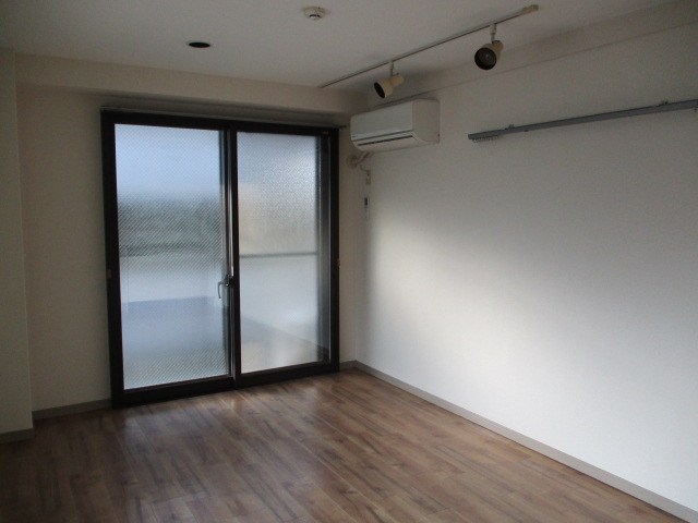 ヴィラリバーサイド 9:00～22:00演奏可　武蔵野音楽大学　日本大学芸術学部 ベッドルーム