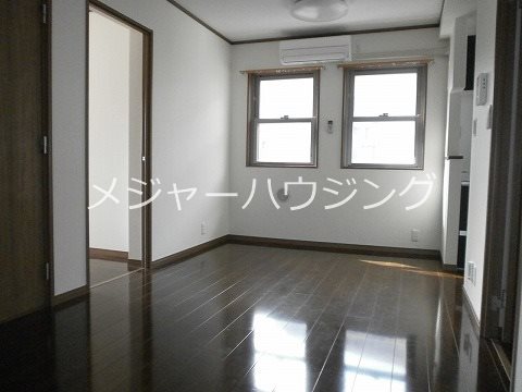 シックスノートたちばな台　　09:00～23:00演奏可 リビング