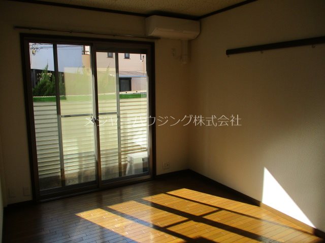リブイン世田谷 10:00～23:00演奏可 防音室