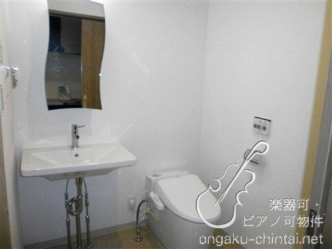 ノート久米川 24時間演奏可　グランドピアノ、弦楽器、木管可、金管、電子楽器相談 トイレ　洗面台