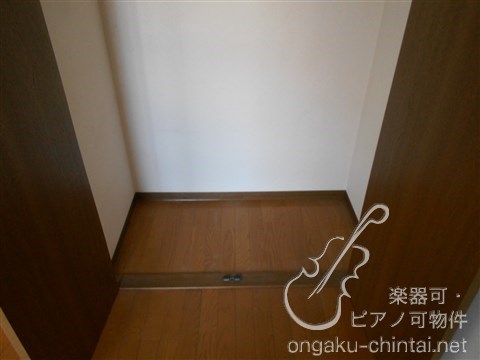 エムズシャンテ 8:00～22：00迄演奏可 その他