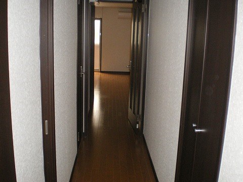 ポプラ倶楽部２３ 24時間演奏可 玄関